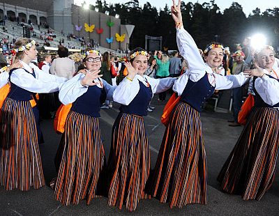 Skolēnu dziesmu un deju svētku laikā Rīgā medicīnisko palīdzību varēs saņemt pie dežūrārstiem un slimnīcās