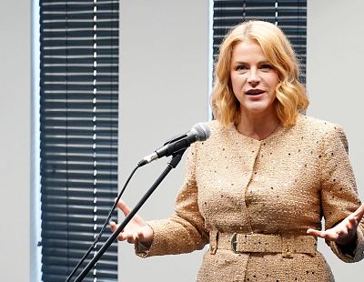 Премьер Латвии идёт в суд? Скандал вокруг VIP-зала разгорается