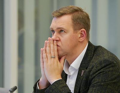 Депутат Сейма: «на бумаге» у нас есть медицина за госсчёт, но на практике…