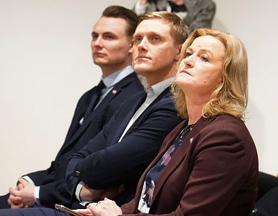 Нам всем нужно остыть! Председатель Нацблока Индриксоне обратилась к своей партии