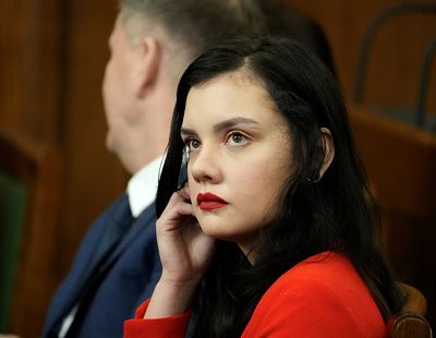 Даёшь сокращённую рабочую неделю! Хотя бы летом: инициатива двух депутаток