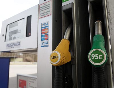 Случилось чудо: цены на топливо поползли вниз