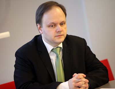 Пойканс: «Всех этих бездельников мы свободно можем выкинуть из управления государством»