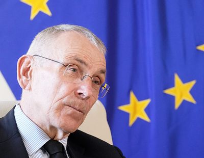 Piebalgs: Attiecībās ar Ungāriju vadzis ir tuvu lūšanai