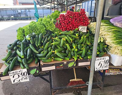 Требуют хорошо знать русский, а не латышский: нацактивисты в шоке от объявления о работе на рынке