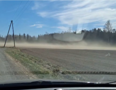 Том Брицис: в Латвии начался сезон песчаных бурь (ВИДЕО)
