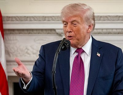 Трамп после звонка Путину заявил, что Украина потерпела поражение, а её ВВС уничтожены