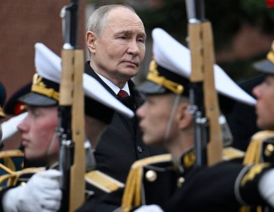 Перемирие на 9 мая: парад в Москве; Фицо в Кремле; удары по Украине, но меньшего масштаба