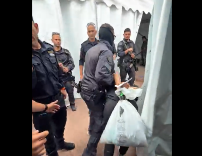 Скандальное видео с задержанными активистами поссорило Израиль с Европой и США (ВИДЕО)