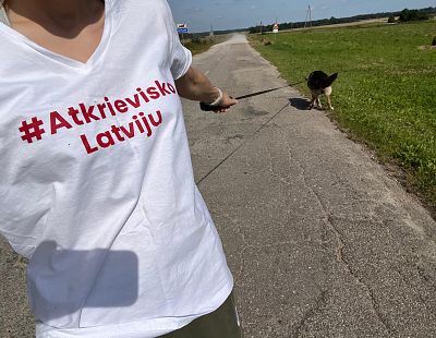 «Мы тебя посадим!» Ланге  угрожали на автобусной остановке