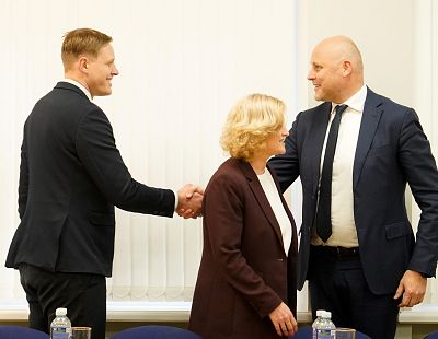 «Домбрава позорит латышей! А Кулбергсу это нормально?» Точс шокирован словами нового министра
