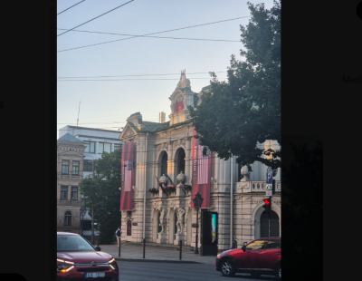 «Амиши уничтожат латышский язык быстрее русских»: рижане в шоке от оформления Национального театра