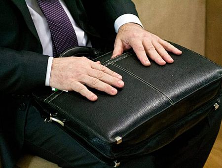 Кризис? Какой кризис? LTV обнародовало суммы премий госчиновников