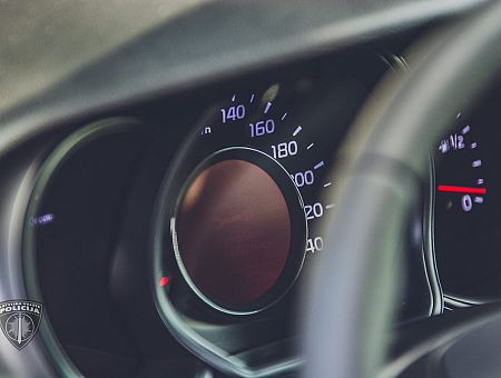 Плохо живем? За год в Латвии количество зарегистрированных новых авто выросло на 30 %