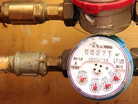 Отмена счётчиков воды: вместо обещанной экономии будем платить больше?