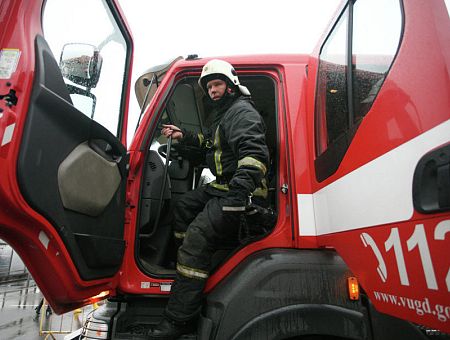 Ночной клуб или бар? Утро в Старой Риге началось с пожара