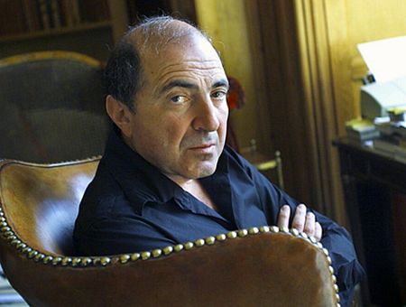 На аукцион в Латвии выставили долги Березовского