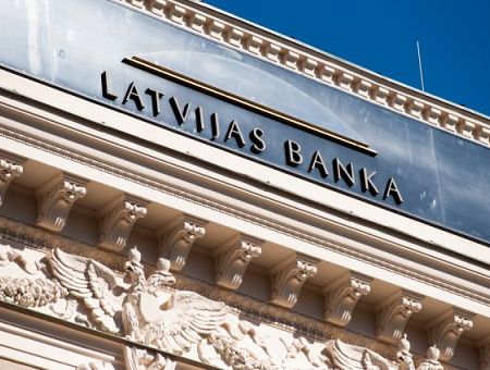 Latvijas Banka aicina ziņot par kredītiestāžu atteikumiem atvērt pamatkontu
