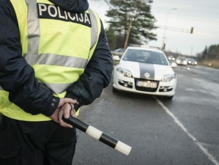 Пить начали ещё с пятницы: как наши водители Пасху отметили