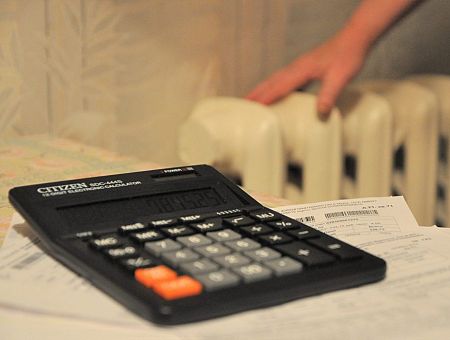 Из-за долгов за тепло отопление не подключили в 4 домах Риги Из-за долгов за тепло отопление не подключили в 4 домах Риги