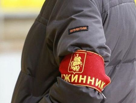 Добровольцы хотят патрулировать улицы и следить за приезжими в Риге; с полицией не согласовано