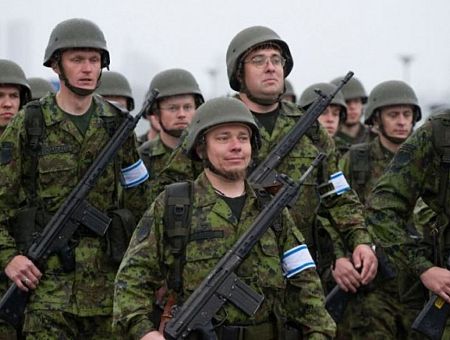 МИД Эстонии: Готовы отразить возможное вторжение России