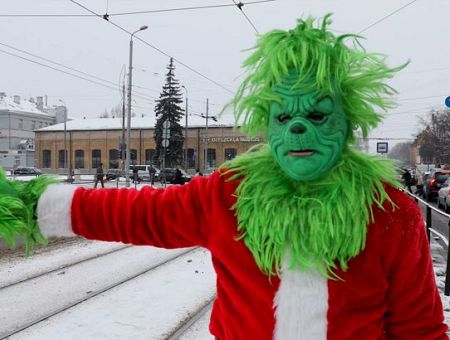 «Полная наглость и свинство!» В Кенгарагсе «Гринч» украл Рождество «Полная наглость и свинство!» В Кенгарагсе «Гринч» украл Рождество