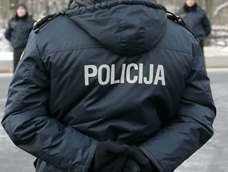Tiesai nodod lietu par prokurores kukuļošanu ar ūdens relaksācijas centra apmeklējuma karti