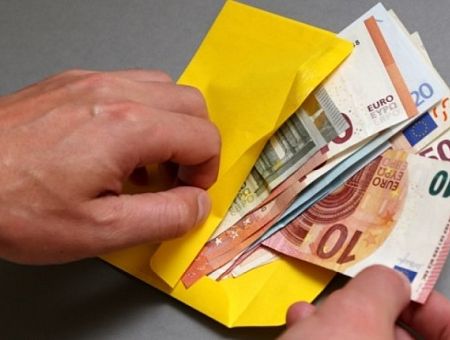 ЕС запретил наличные деньги? Вводится ограничение на сумму, которую можно заплатить