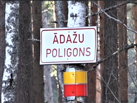 В пятницу на занятиях по стрельбе получил ранение боец НВС