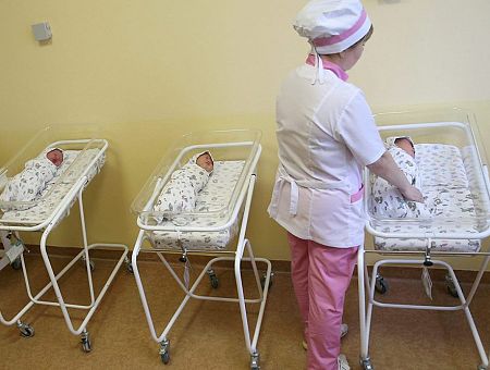 Нас становится всё меньше: латвийцев опять пересчитали Нас становится всё меньше: латвийцев опять пересчитали