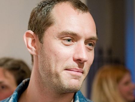 «Кремлёвский волшебник»: пропаганда или… Латвийские продюсеры готовы судиться с французской газетой «Кремлёвский волшебник»: пропаганда или… Латвийские продюсеры готовы судиться с французской газетой