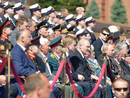 Киев отказывается от «перемирия на День Победы», требуя долгосрочного прекращения огня