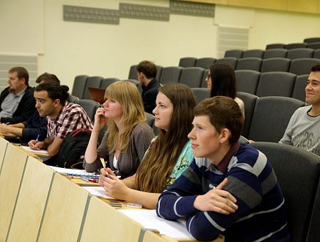 Latvijā mērķtiecīgāk piešķirs stipendijas ārvalstu studentiem