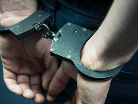 Не теракт: в Таллине задержан мужчина в связи со взрывом в торговом центре