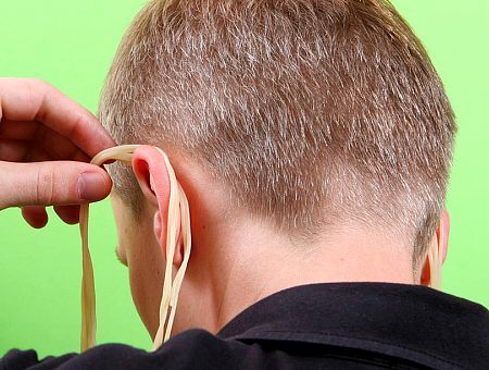 Спрашивают только с пенсионеров? Петравича в шоке от наглости правящих и бездействии спецслужб