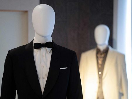 Задерживают публикацию и прячут на сайтах: зачем скрывают «открытые» данные о зарплатах чиновников