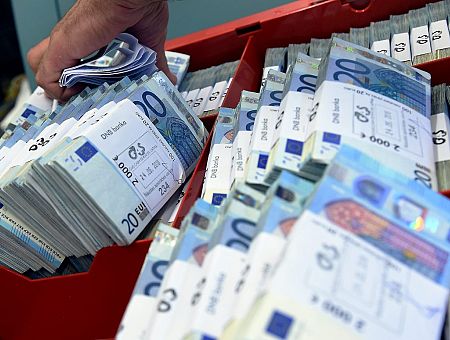 Ministrijas iesniegušas priekšlikumus 150 miljonu eiro izdevumu samazināšanai