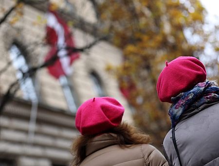 Почти миллиард евро! Сейм не волнует как используется наша помощь Украине Почти миллиард евро! Сейм не волнует как используется наша помощь Украине