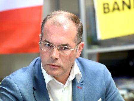 Чья бы корова мычала: соцсети развеселило возмущение Мамыкина по поводу спецоперации США в Венесуэле Чья бы корова мычала: соцсети развеселило возмущение Мамыкина по поводу спецоперации США в Венесуэле