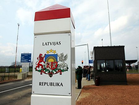 Границу закроют полностью. Правительство готовит план запрета пассажирских перевозок и всей торговли с РФ