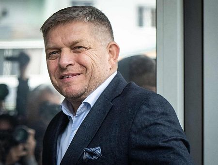 Латвия и Литва не пропустят самолёт Фицо для полёта в Москву на 9 мая