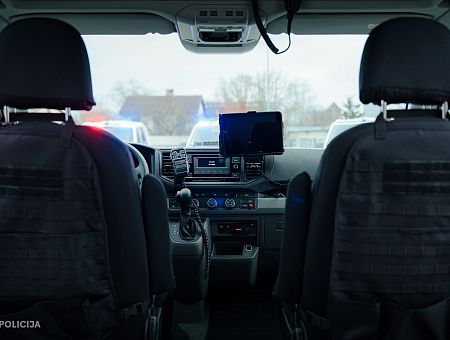 Опять эти проклятые BMW! Погоня и авария на мосту, ранены полицейские