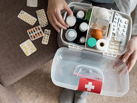 Полиция предупреждает: за ввоз лекарств из третьих стран может грозить уголовная статья Полиция предупреждает: за ввоз лекарств из третьих стран может грозить уголовная статья