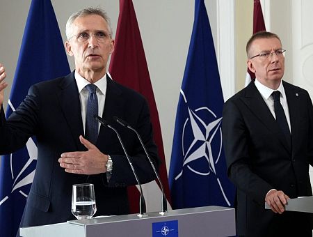 Диалог с Россией за счет стран Балтии: бывший глава НАТО был готов к опасной сделке