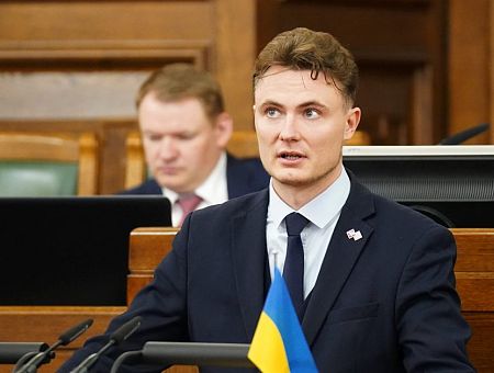 Олигархи будут против! Откажемся от бизнеса ради безопасности: депутат Сейма