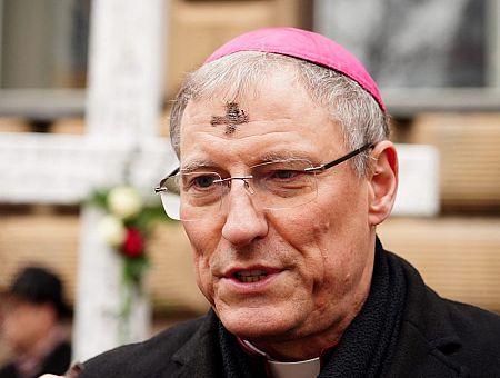 Архиепископ Станкевич призывает обновить общие ценности