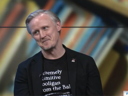 «Когда-нибудь он ответит за это»: евродепутат Колс пожаловался на Мамыкина