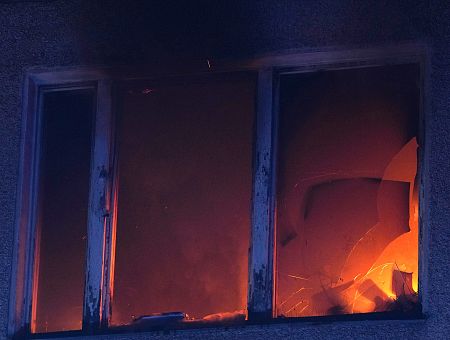 «Вспыхнула как свеча!»: женщина сгорела в пожаре на глазах у друга «Вспыхнула как свеча!»: женщина сгорела в пожаре на глазах у друга