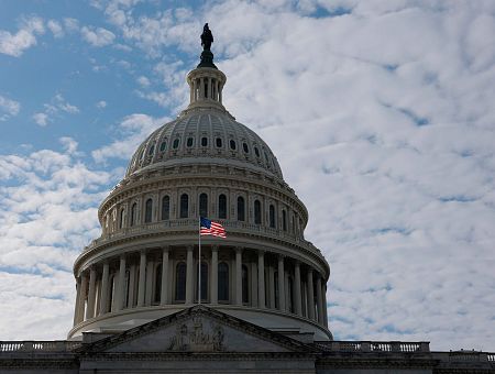 В Конгресс США подан законопроект о выходе США из НАТО В Конгресс США подан законопроект о выходе США из НАТО